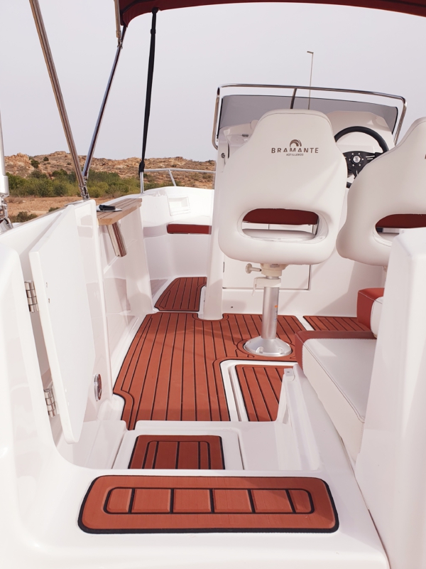 VARADERO 650 "GITANA" - Imagen 12