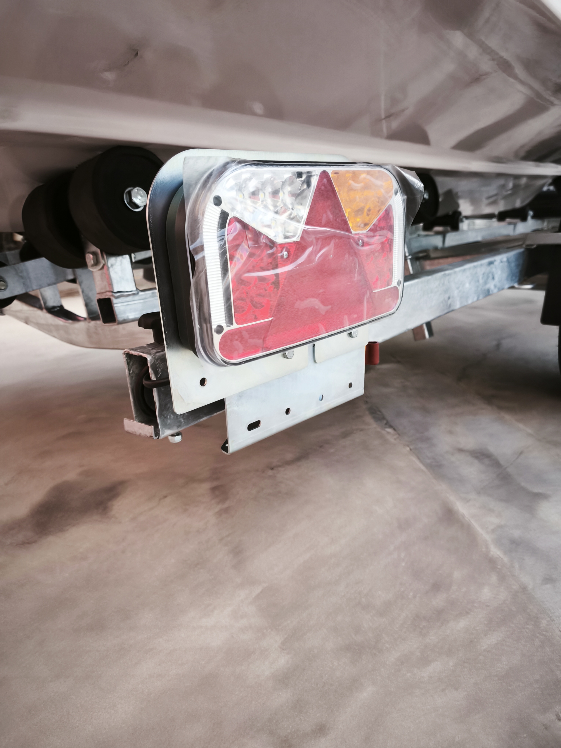 DUBHE ARENA 455-SUZUKI 50 HP **STOCK** - Imagen 13