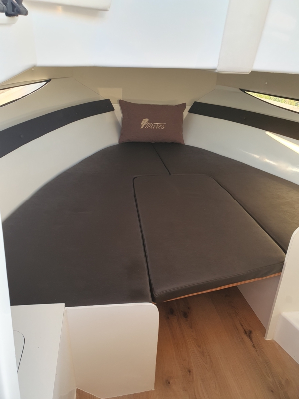 7 MARES 630 SUNDECK-SUZUKI 140 HP - Imagen 13